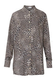 16858 - 765-9 Oversized blouse met leopard dessin