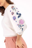 09861 - Hollie embroidery pullover met bloemen