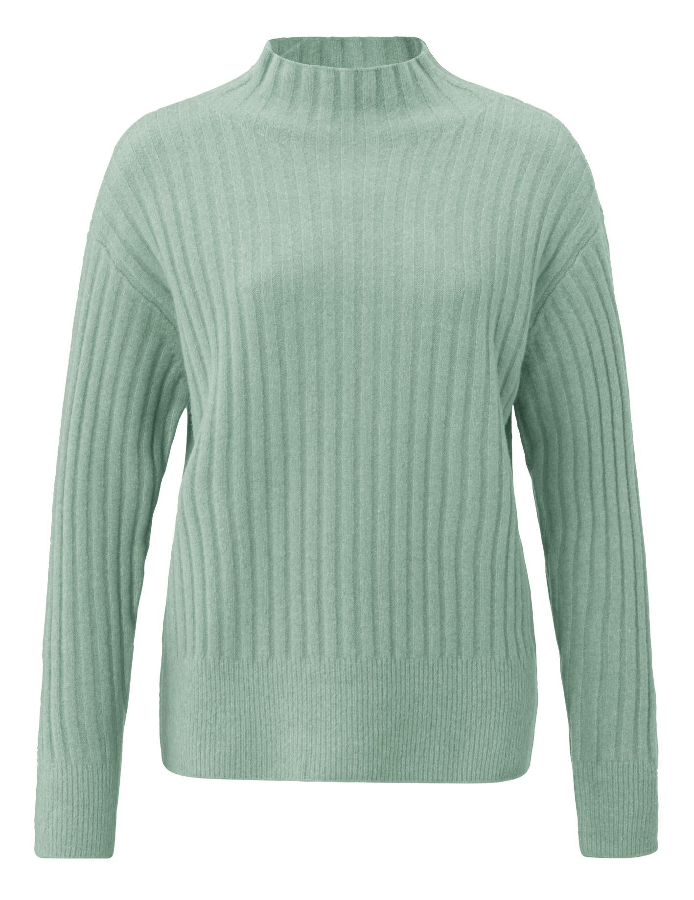 01-000122-409 - Ribgebreide pullover met turtlehals