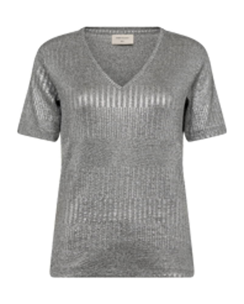 205045 - Matter v-hals tee met metallic coating