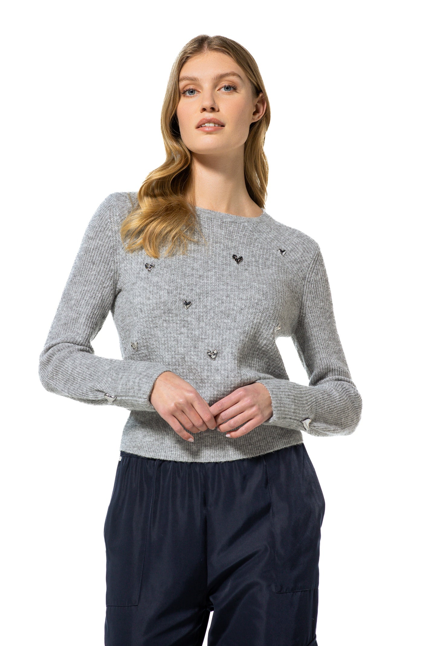 4237 - Pullover met metalen hartjes